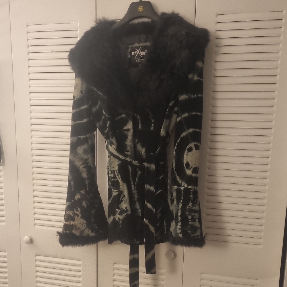 Y2K Style Maxima Women's Suede Black and Gray Jacket From Wilsons Leather